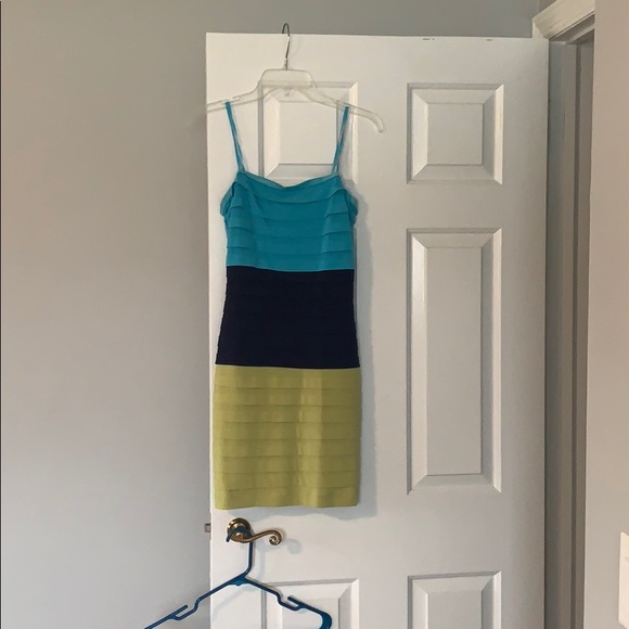 Max & Cleo Dresses & Skirts - Strapless MAX AND CLEO dress, size 6